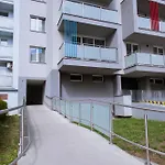 Loomena - Free Garage