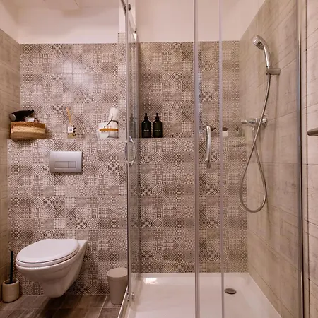Loomena Apartments-free Garage Apartment Kosice