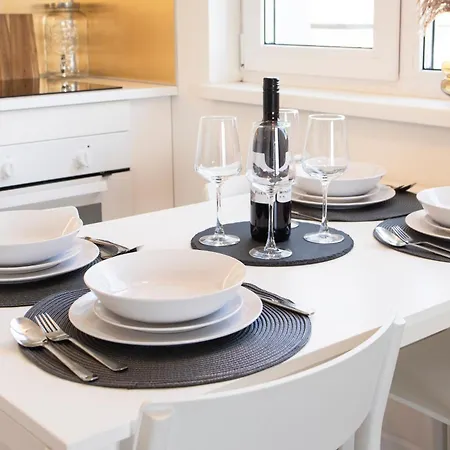 Loomena - Free Garage * Kassa