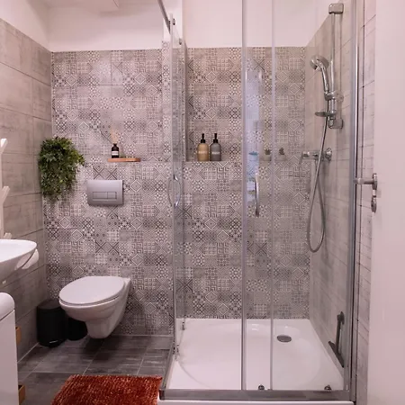 Loomená - Free Garage Košice