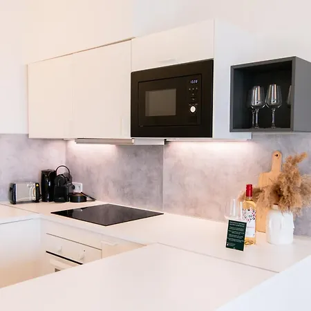 Loomena Apartments-free Garage * Kosice